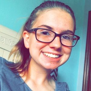 Meet your Posher, Madelyn